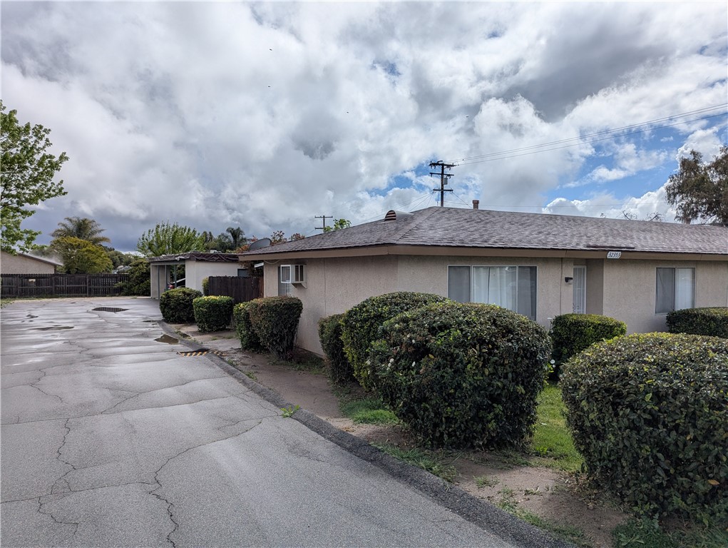 32351 Avenue D Property Photo 7