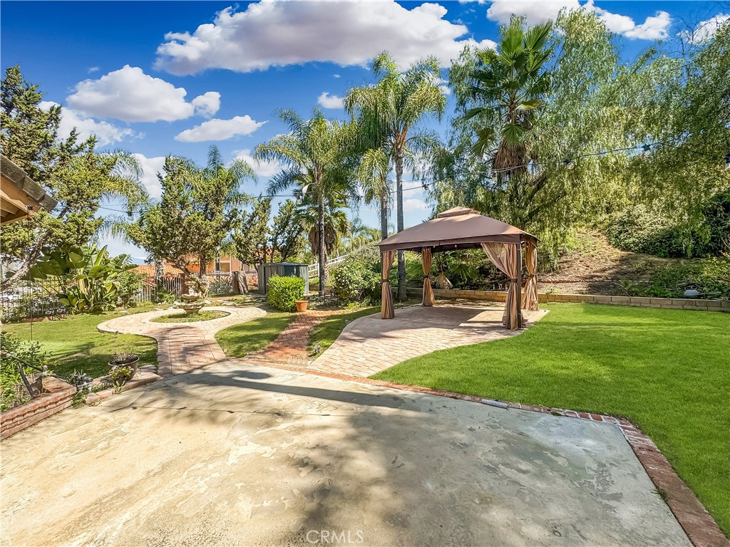 2366 Pepperdale Drive Property Photo 4