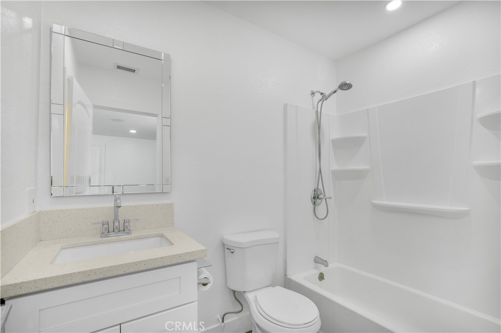 4155 Euclid Court Property Photo 14