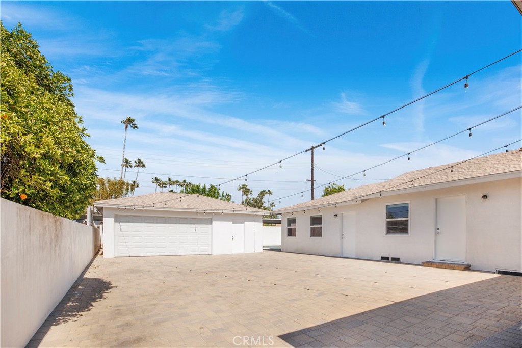 4155 Euclid Court Property Photo 17