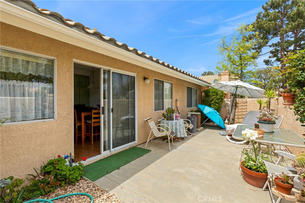 672 La Quinta Drive Property Photo 11
