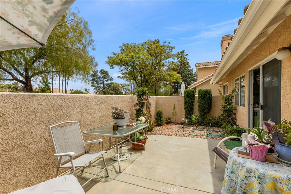672 La Quinta Drive Property Photo 12