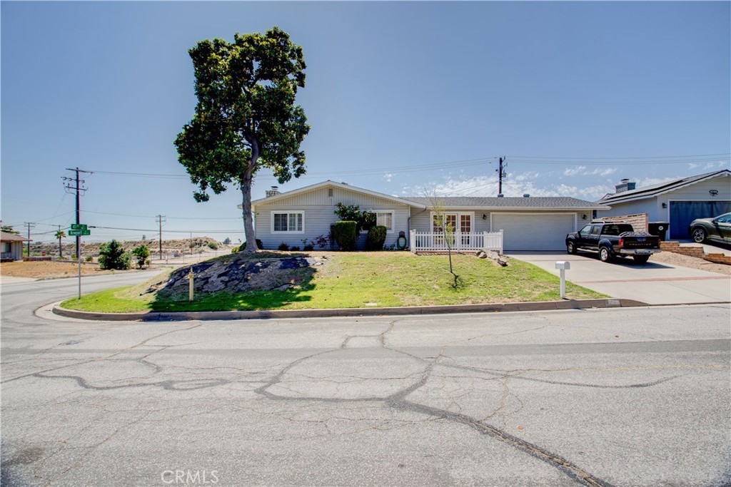 1104 East 41st Street Property Photo 2