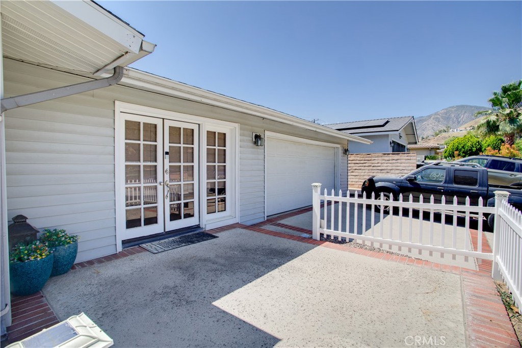 1104 East 41st Street Property Photo 5