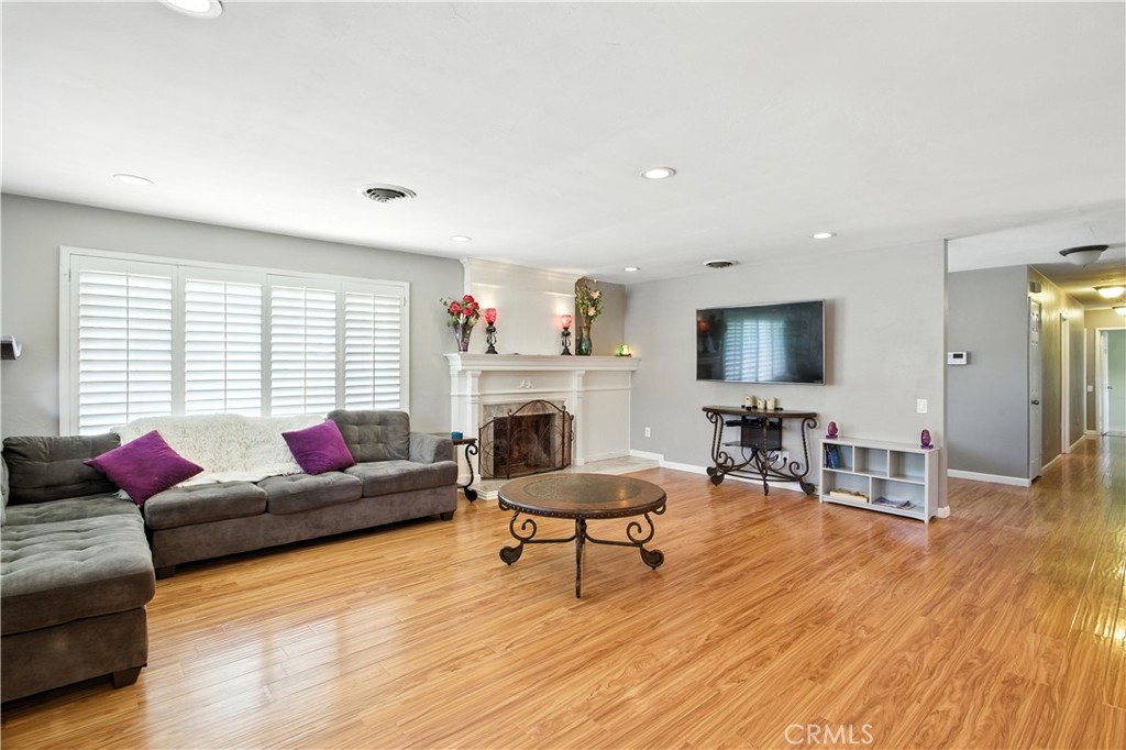 1104 East 41st Street Property Photo 7