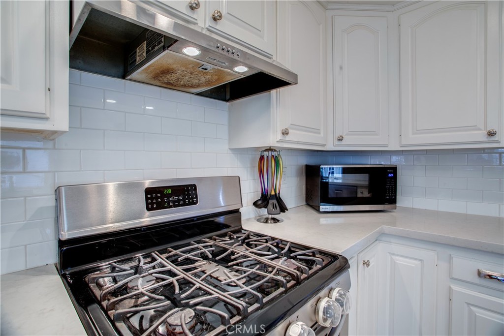 1104 East 41st Street Property Photo 15