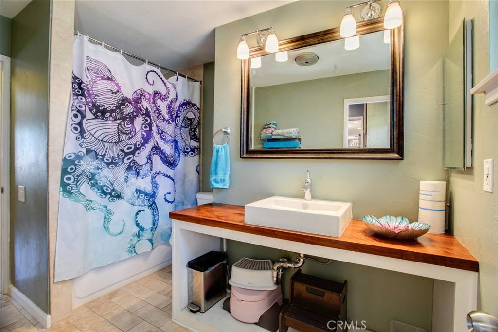 1104 East 41st Street Property Photo 29