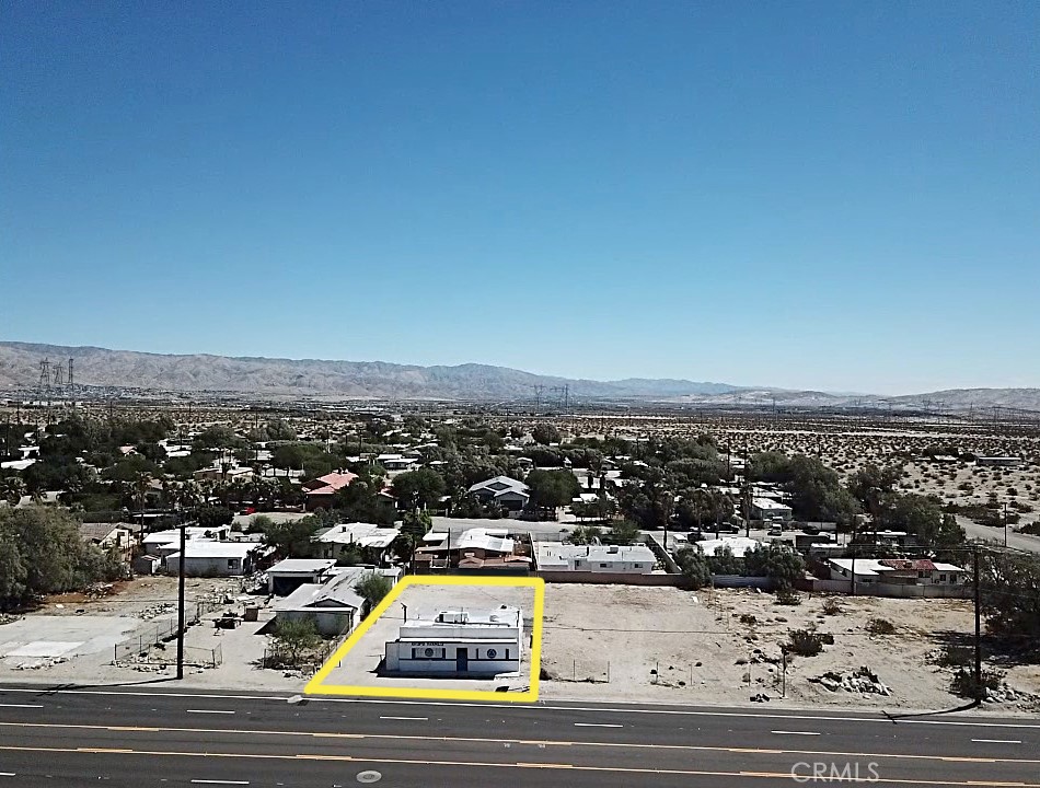 17380 N Indian Canyon Drive Property Photo 4