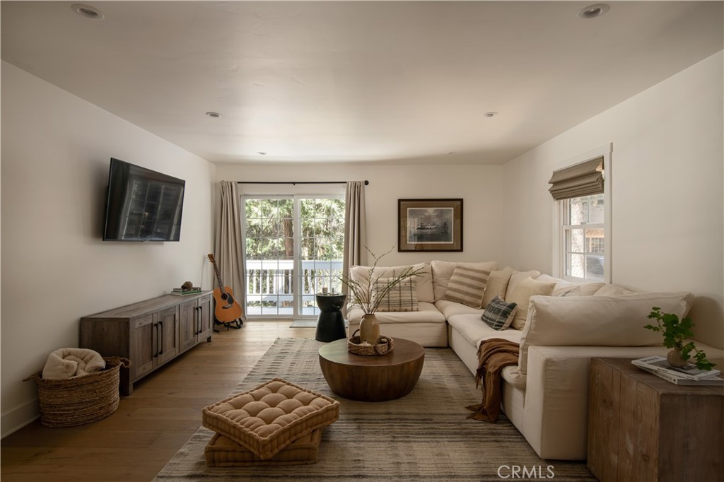 920 Oak Road Property Photo 4