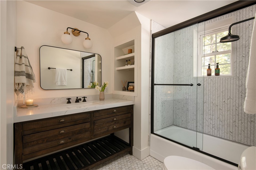 920 Oak Road Property Photo 18