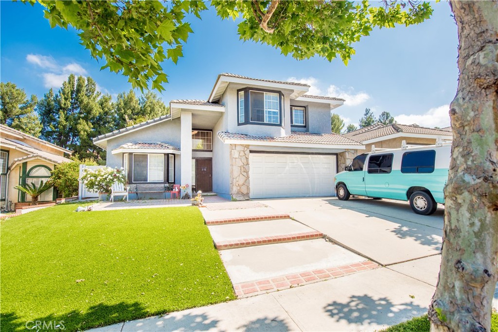 3251 Mountainside Drive