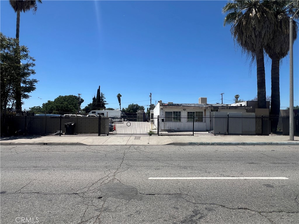 1270 N Waterman Avenue Property Photo 1