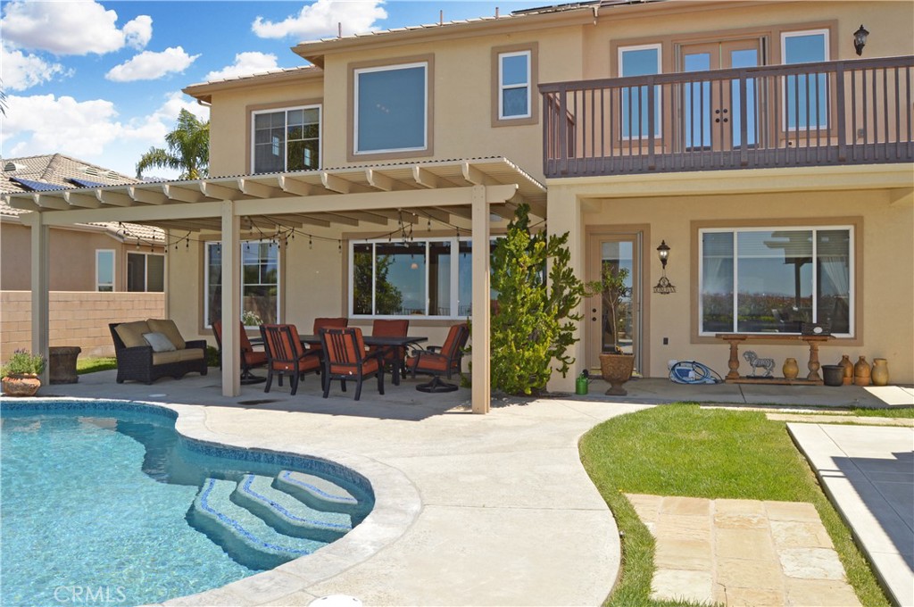 13622 Canyon Crest Road Property Photo 7