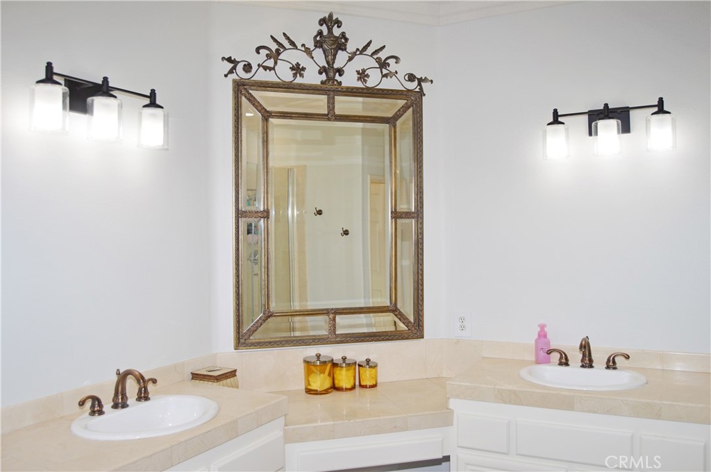 13622 Canyon Crest Road Property Photo 45