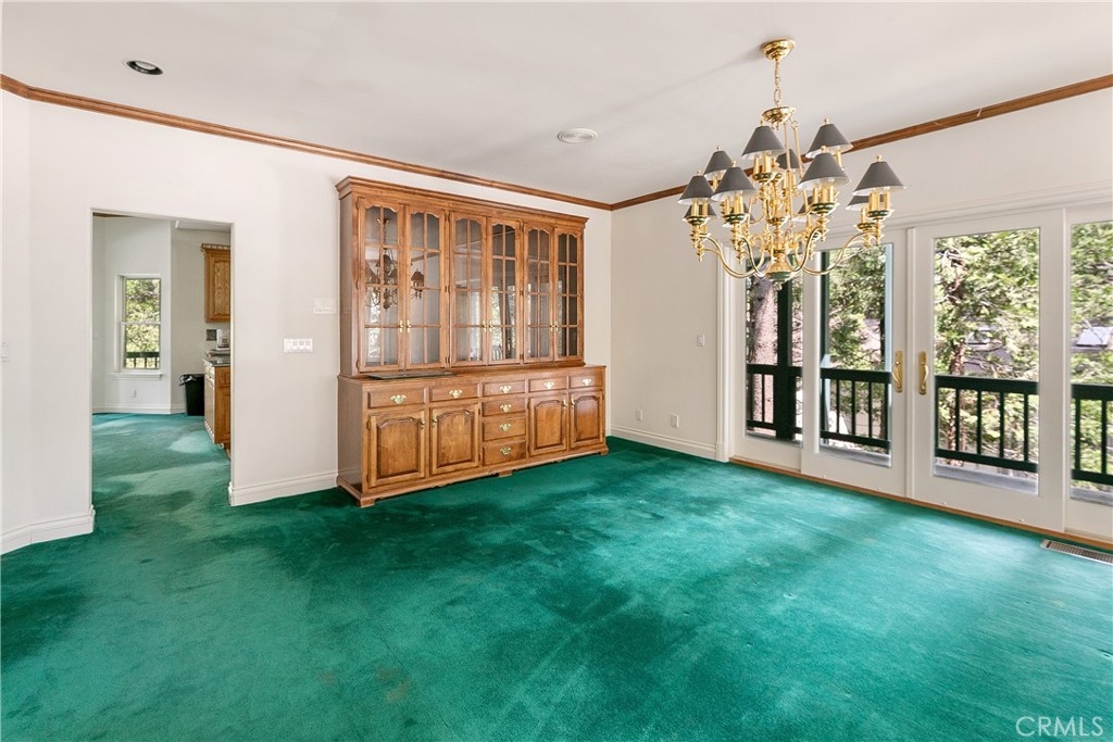 109 S Fairway Drive Property Photo 4