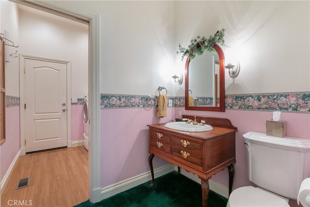 109 S Fairway Drive Property Photo 15