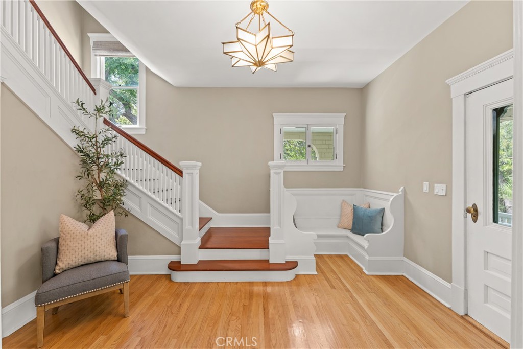 16 Campbell Avenue Property Photo 8