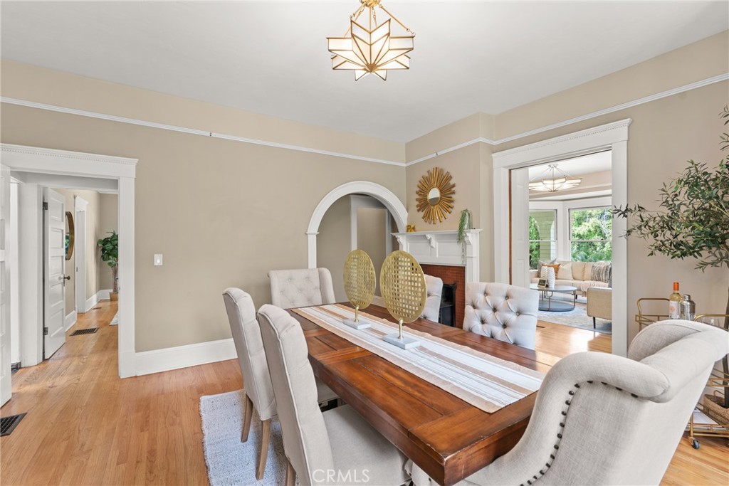 16 Campbell Avenue Property Photo 14