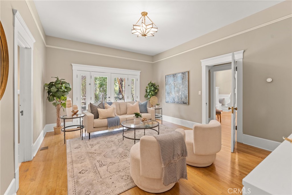 16 Campbell Avenue Property Photo 18