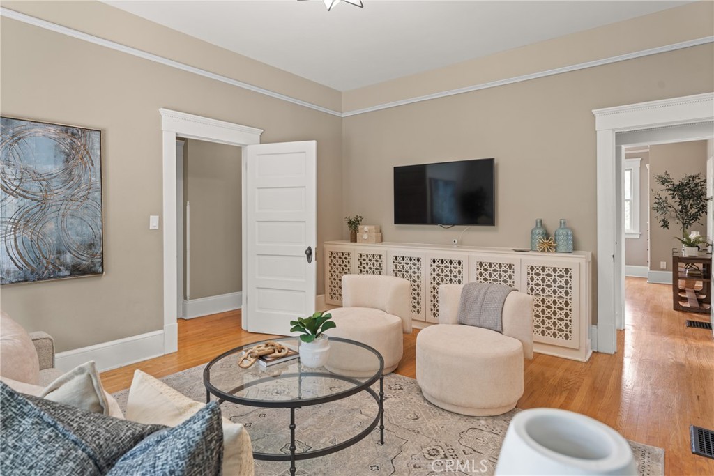 16 Campbell Avenue Property Photo 19