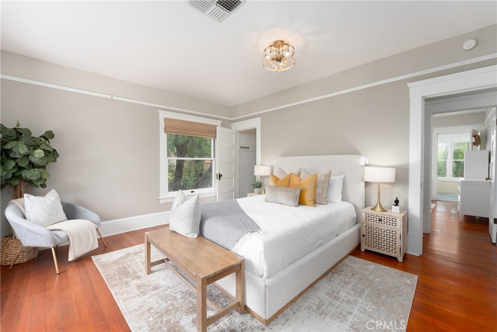 16 Campbell Avenue Property Photo 33