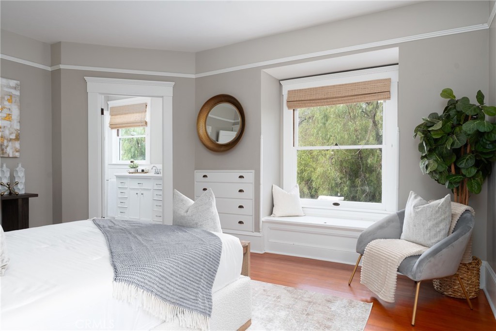 16 Campbell Avenue Property Photo 34