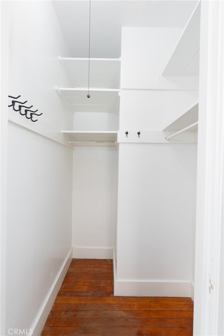 16 Campbell Avenue Property Photo 35