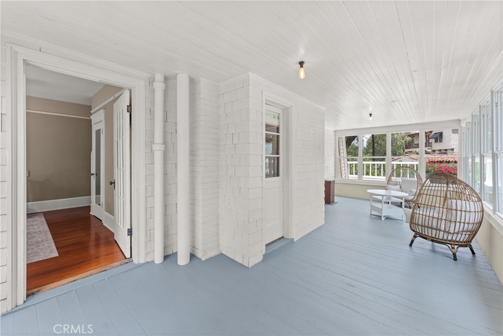 16 Campbell Avenue Property Photo 46