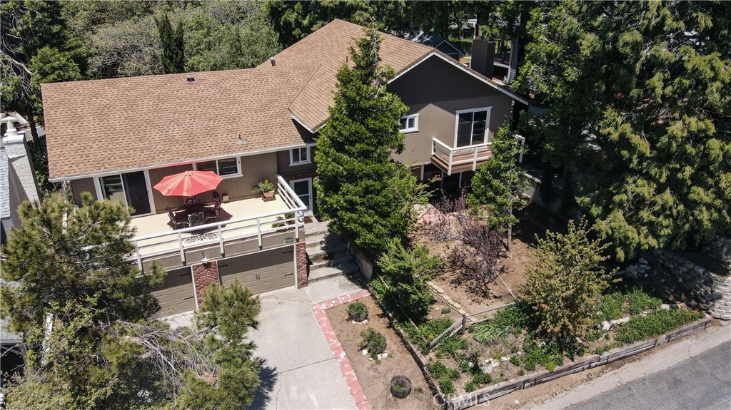 22972 Valley View Drive Property Photo 1