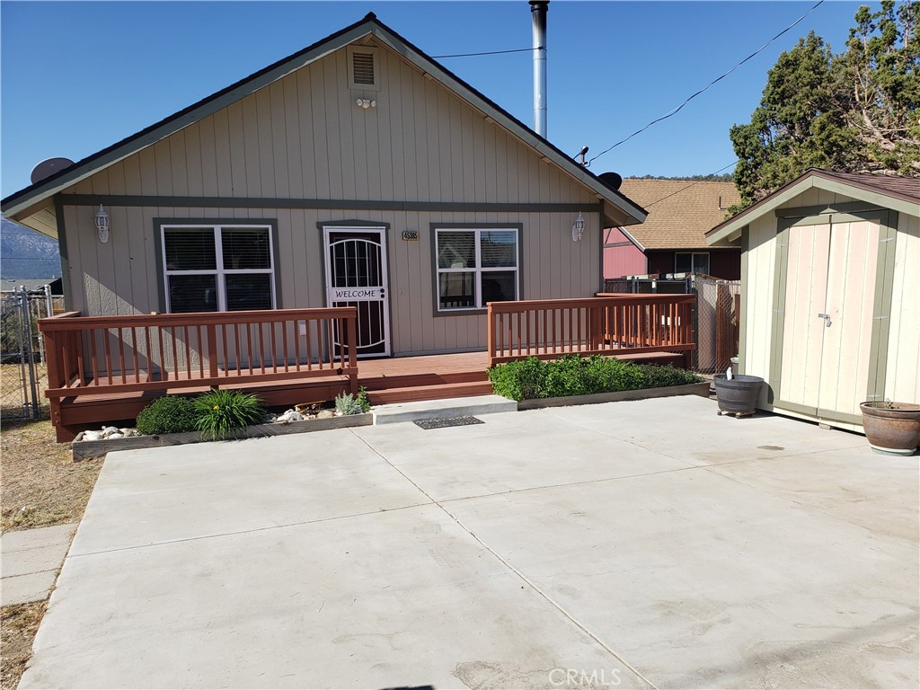 45385 5th Street Property Photo 2