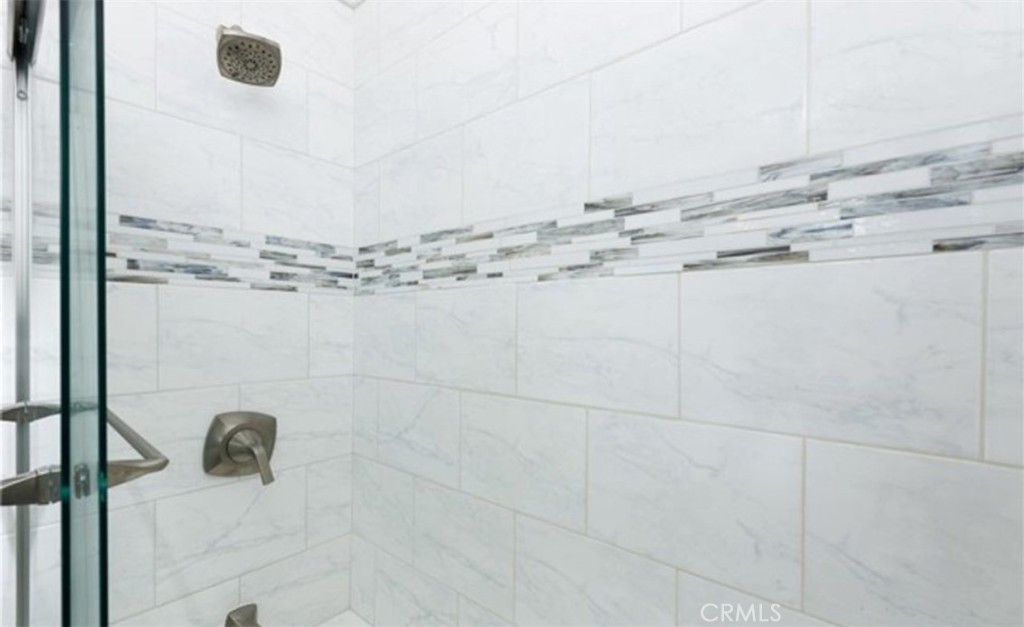 872 Sierra Vista Drive 10 Property Photo 11