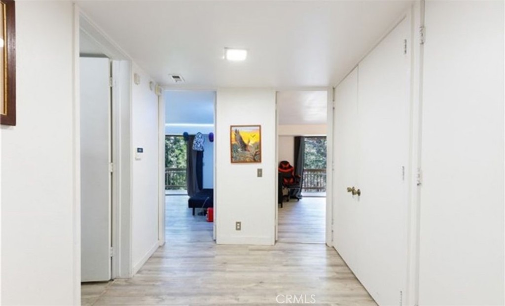 872 Sierra Vista Drive 10 Property Photo 16