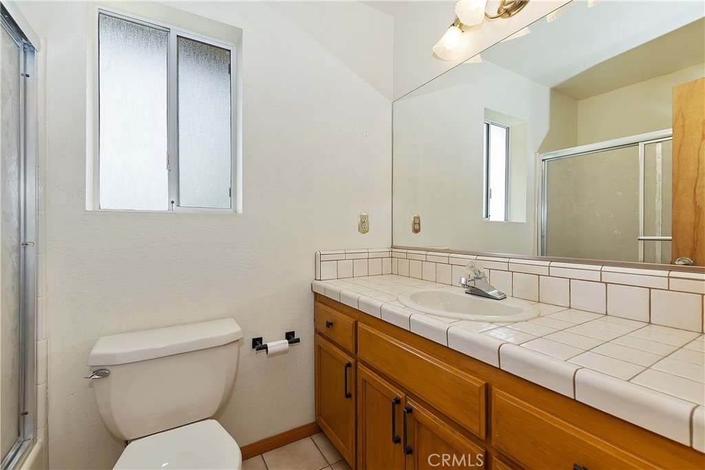 262 Delle Drive Property Photo 19