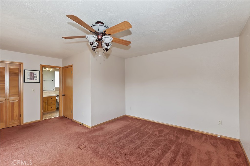 262 Delle Drive Property Photo 27