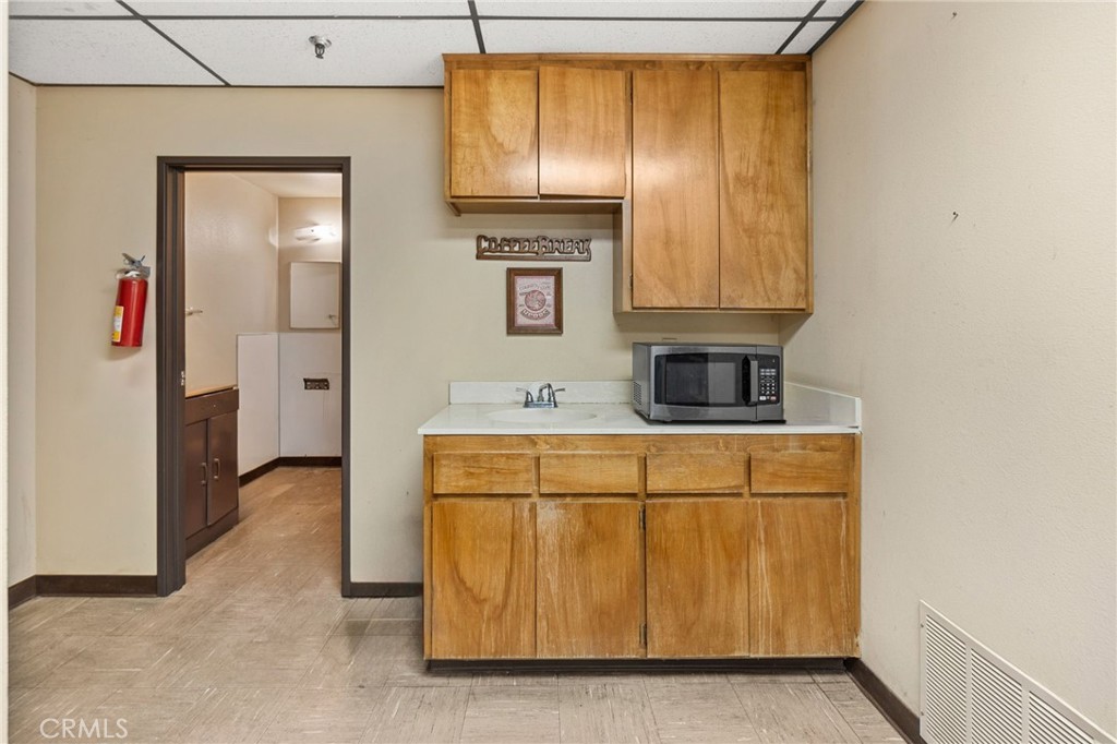 7146 Santa Fe Avenue E Property Photo 28