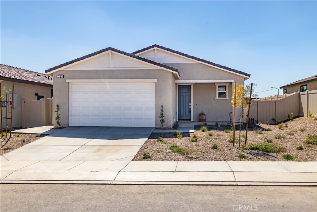 1733 Oleander Place Property Photo