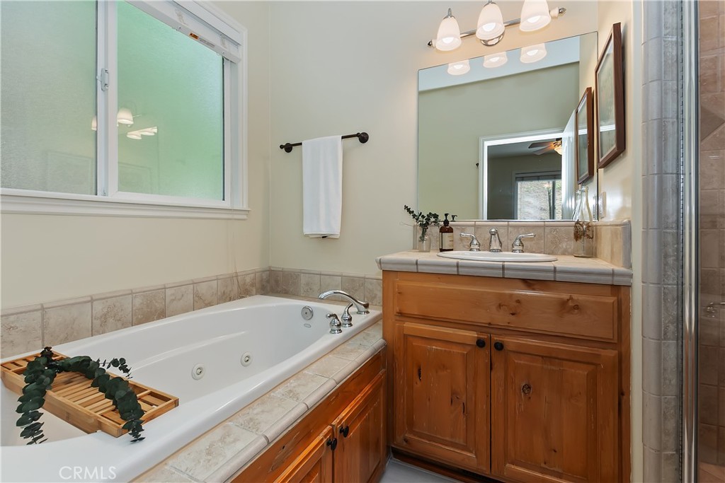 28589 Shenandoah Drive Property Photo 18