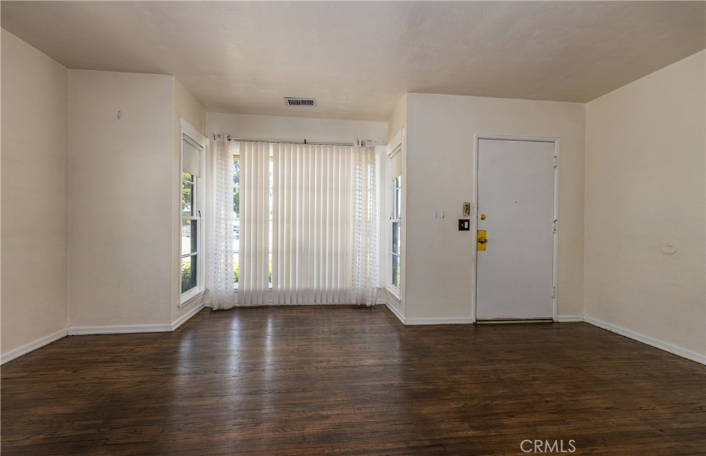 35354 Avenue A Property Photo 6