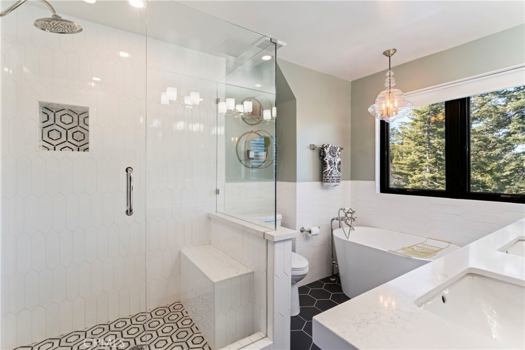 28041 Lakes Edge Road Property Photo 47