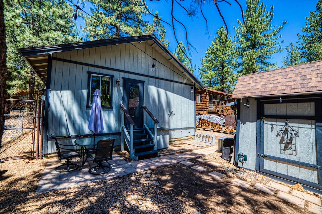1150 Pine Ridge Lane Property Photo 18