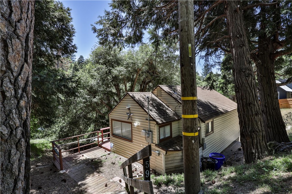 599 Acacia Drive Property Photo 1