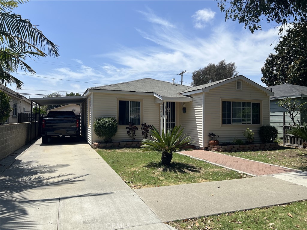 2085 Fashion Avenue Property Photo 1