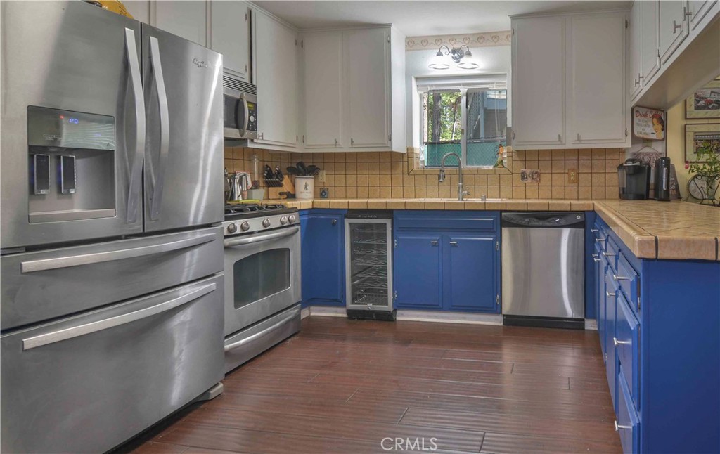 1353 Golden Rule Lane Property Photo 5
