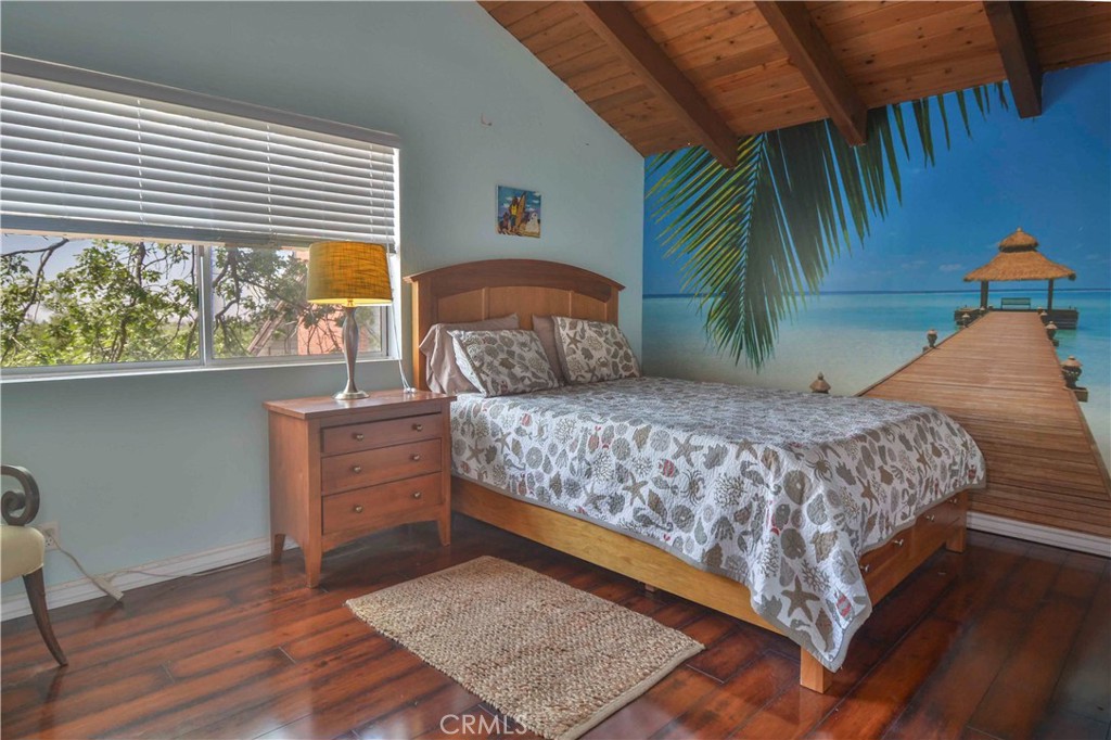 1353 Golden Rule Lane Property Photo 10