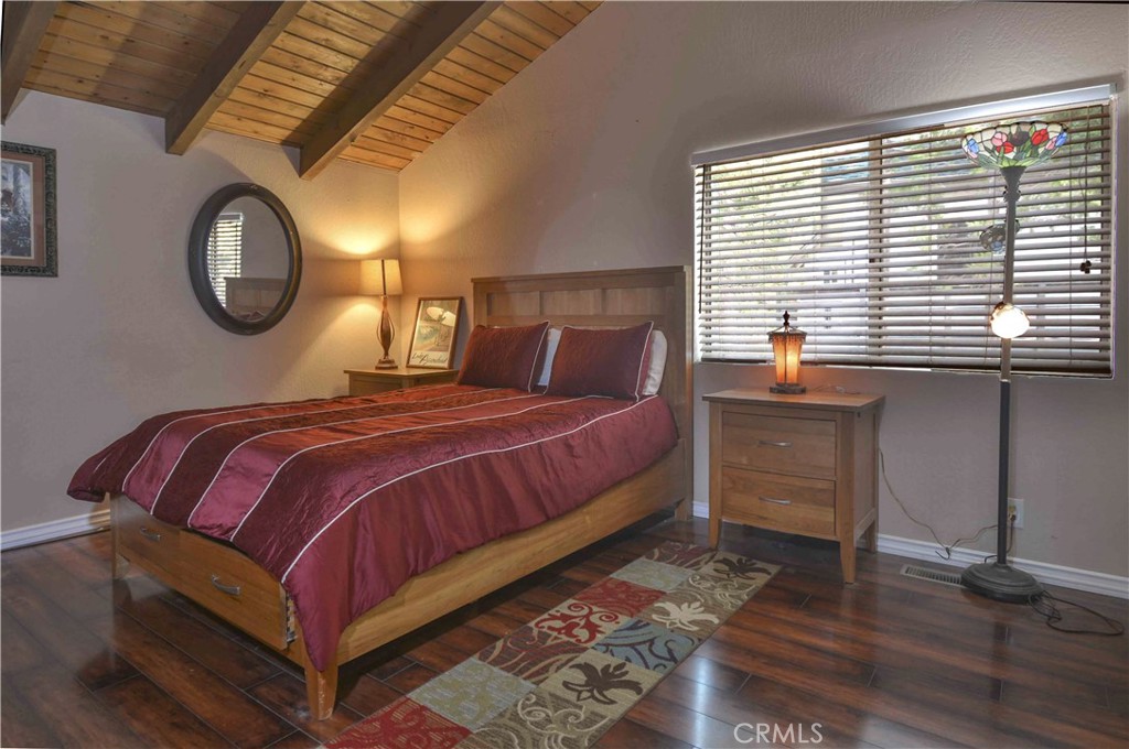 1353 Golden Rule Lane Property Photo 11