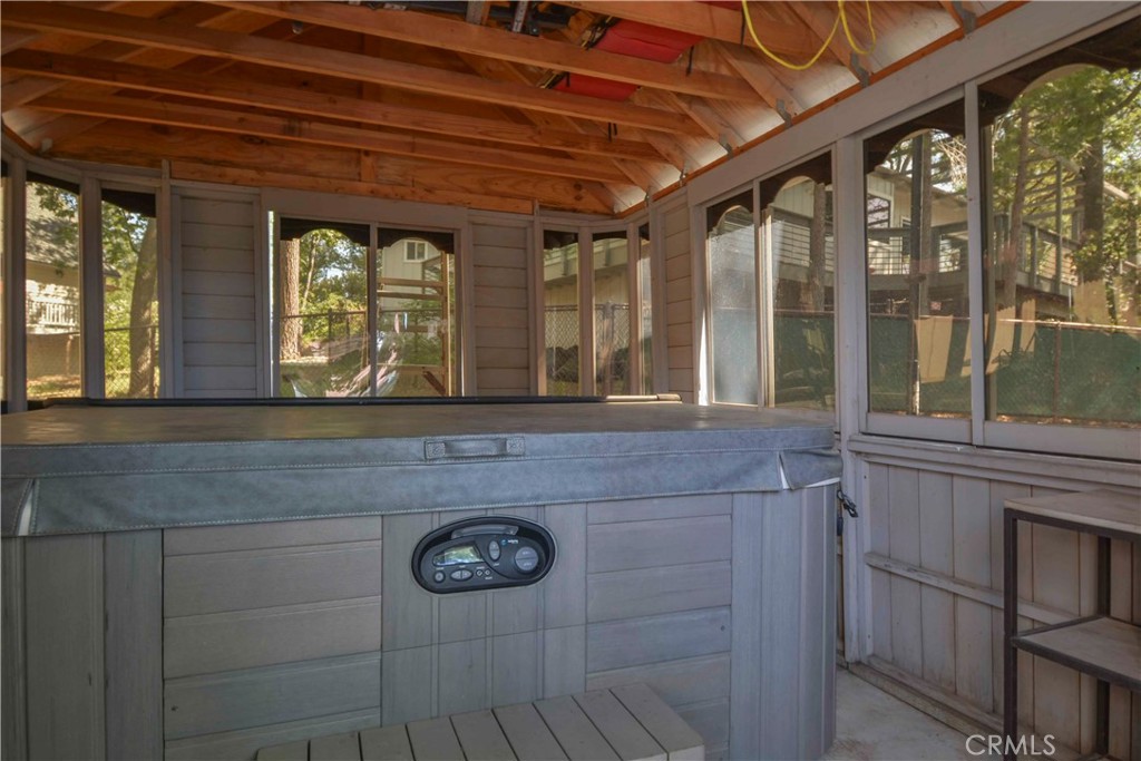 1353 Golden Rule Lane Property Photo 16