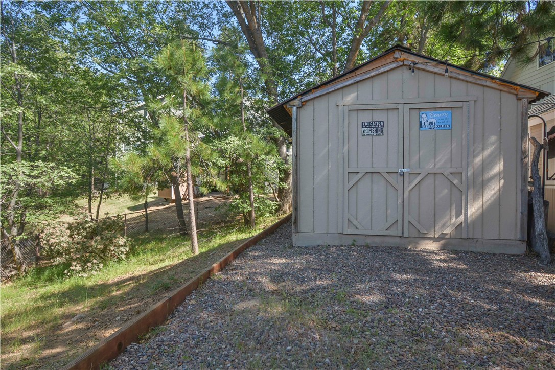 1353 Golden Rule Lane Property Photo 22