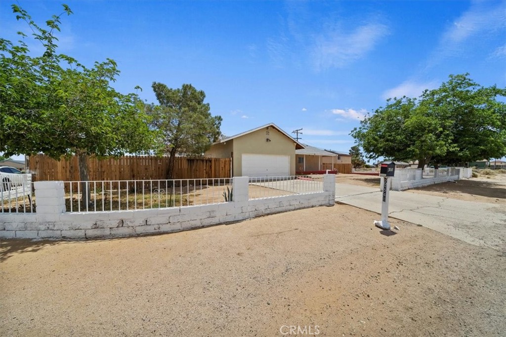 20548 Neuralia Road Property Photo 10