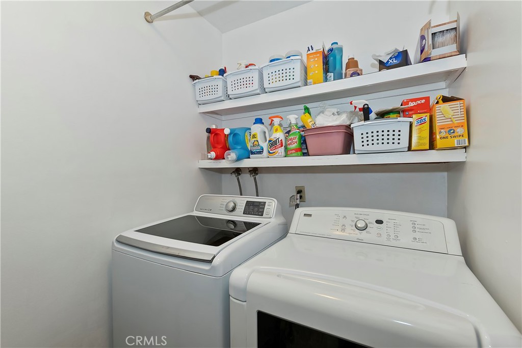 1255 E 25th Street Property Photo 17