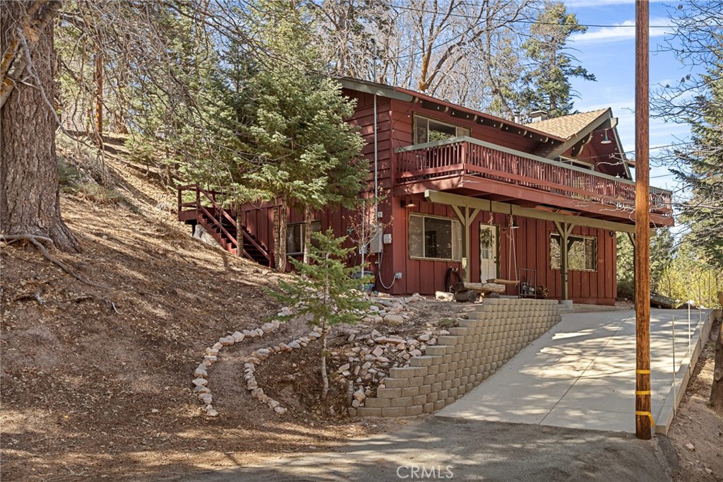 33259 Wild Rose Drive Property Photo 3